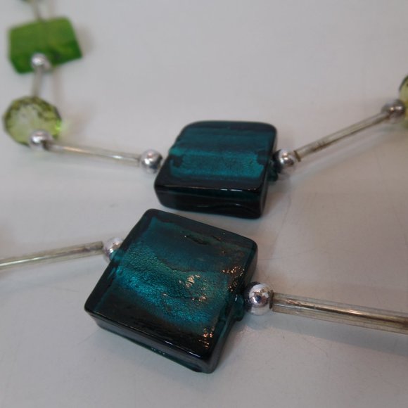 Unbranded Brightly Colored Square Glass & Silvertone Necklace 28" Long - Picture 4 of 8